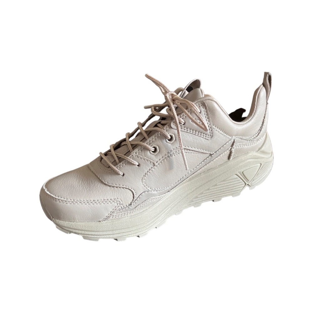 Woman ugg sneakers